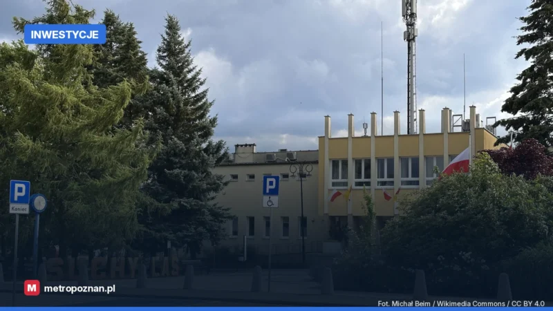 Budynek Urzędu Gminy Suchy Las przy ul. Szkolnej